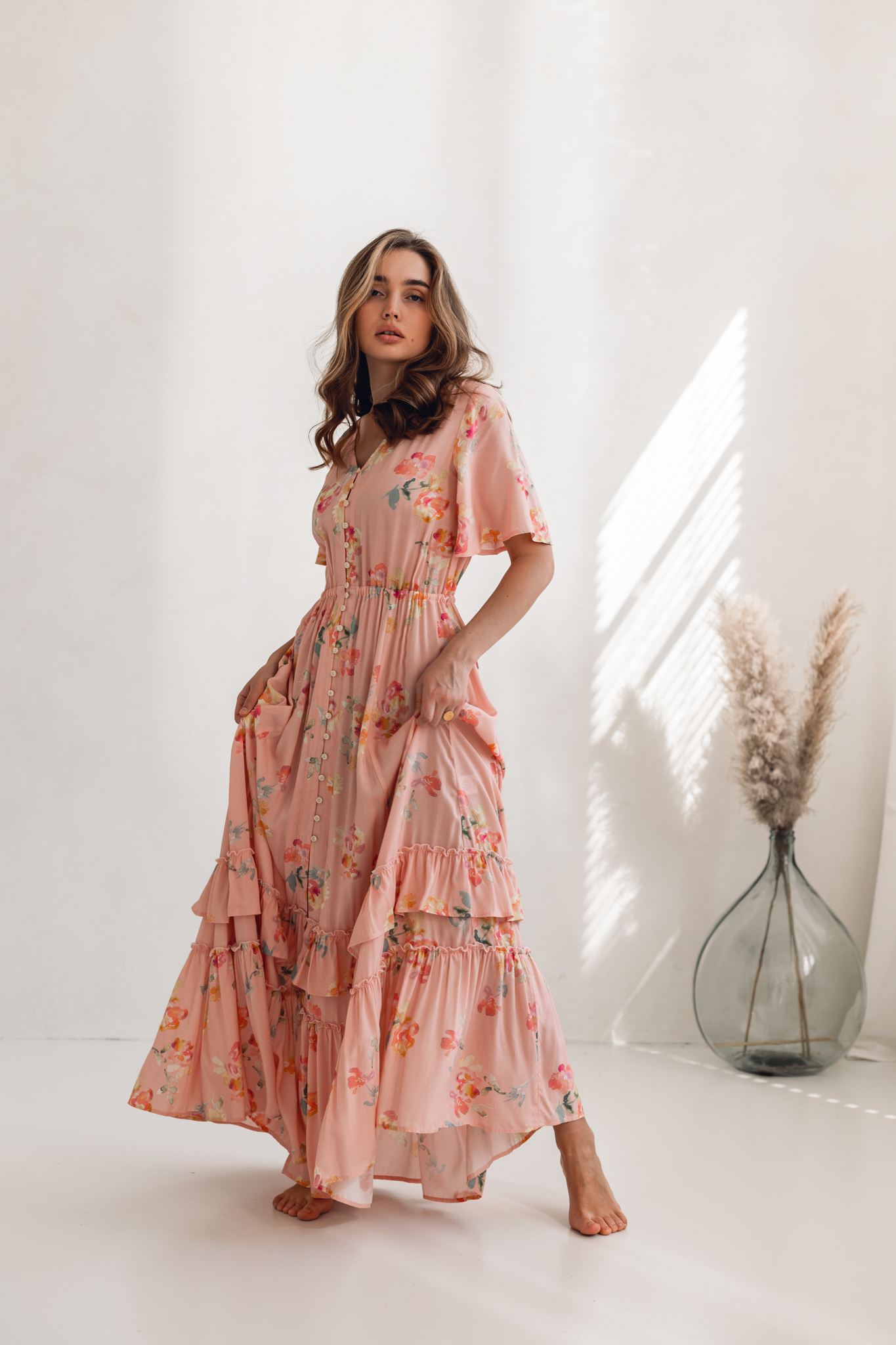 Długa sukienka w róże Rose