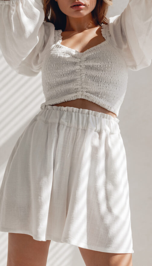 szorty damskie na lato białe