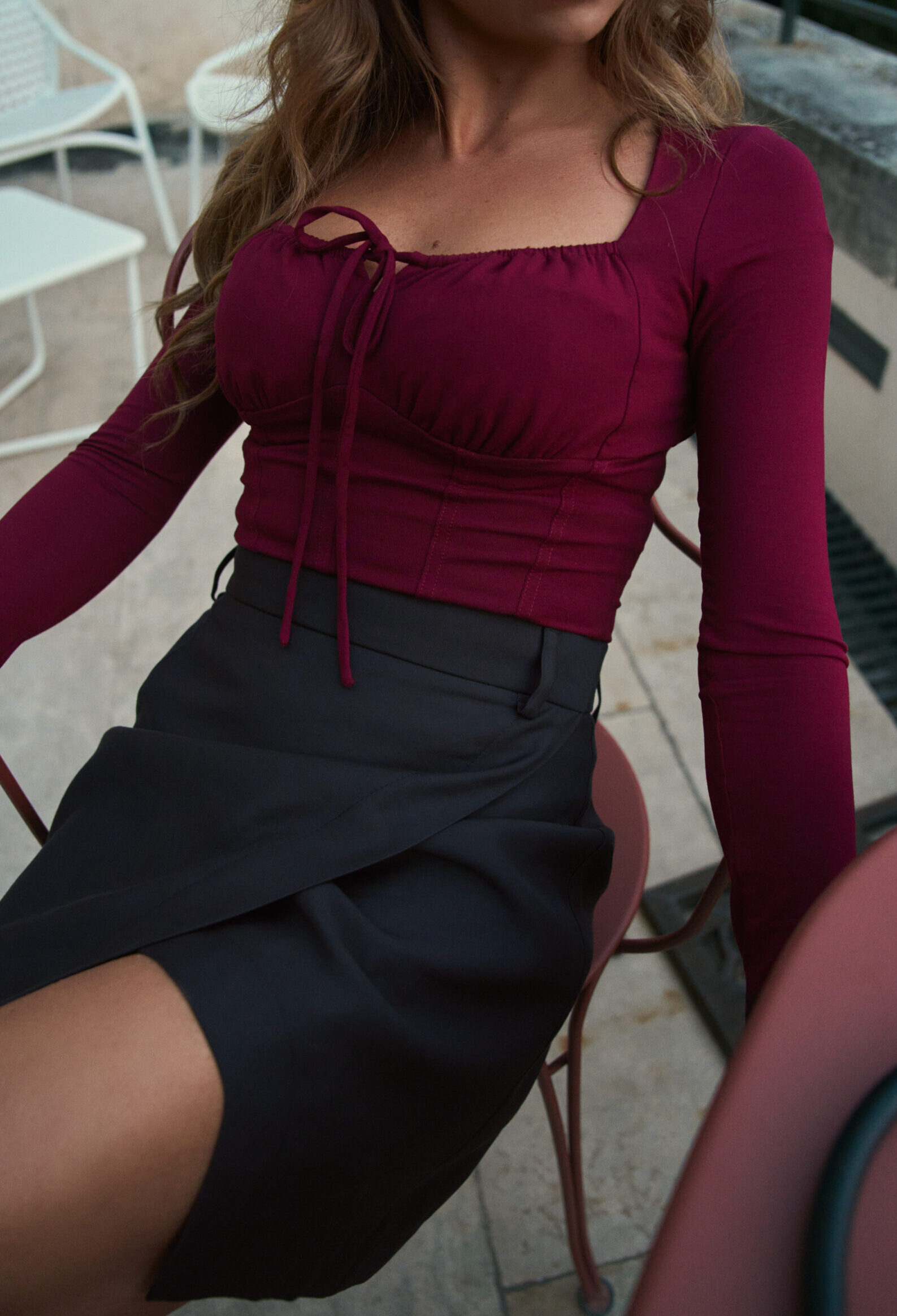 Bordowe body damskie z wiązanym dekoltem Chloe Wine