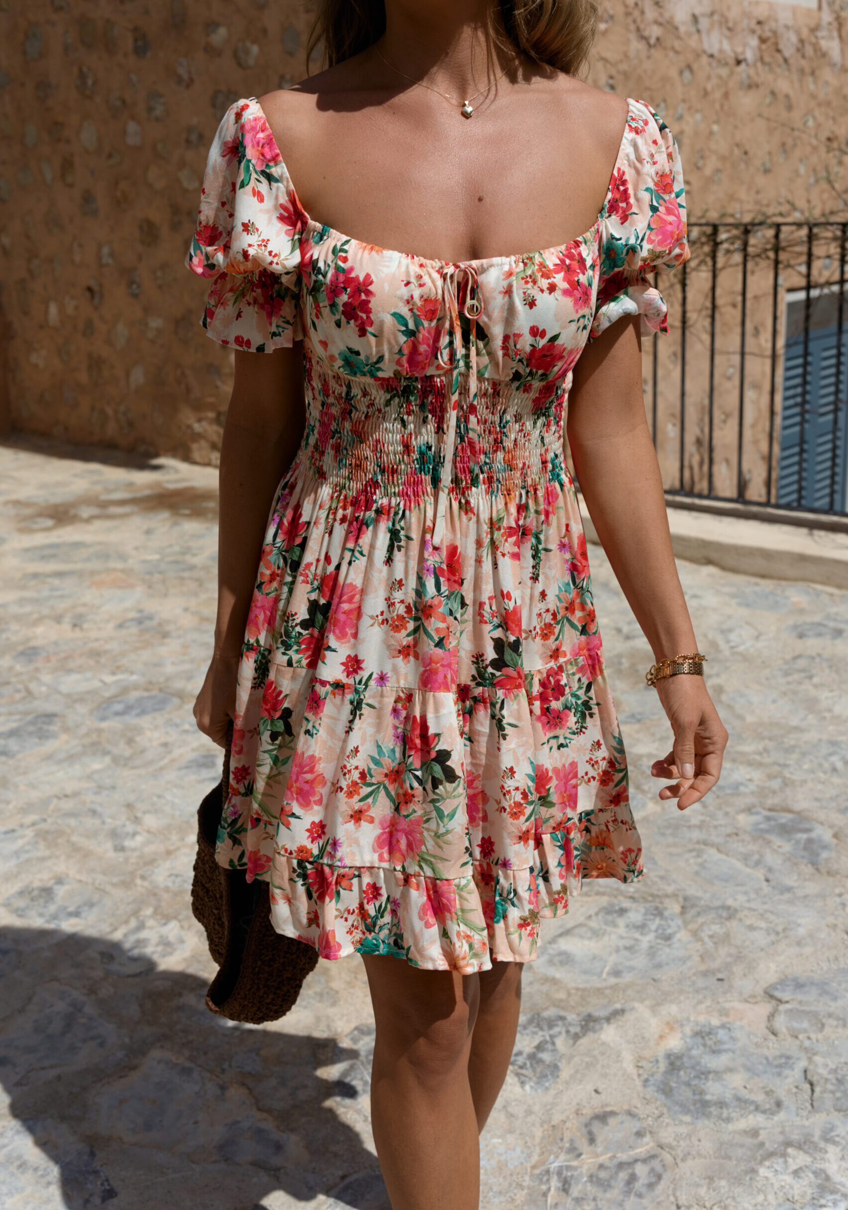 Mini sukienka w kwiatki Penelope