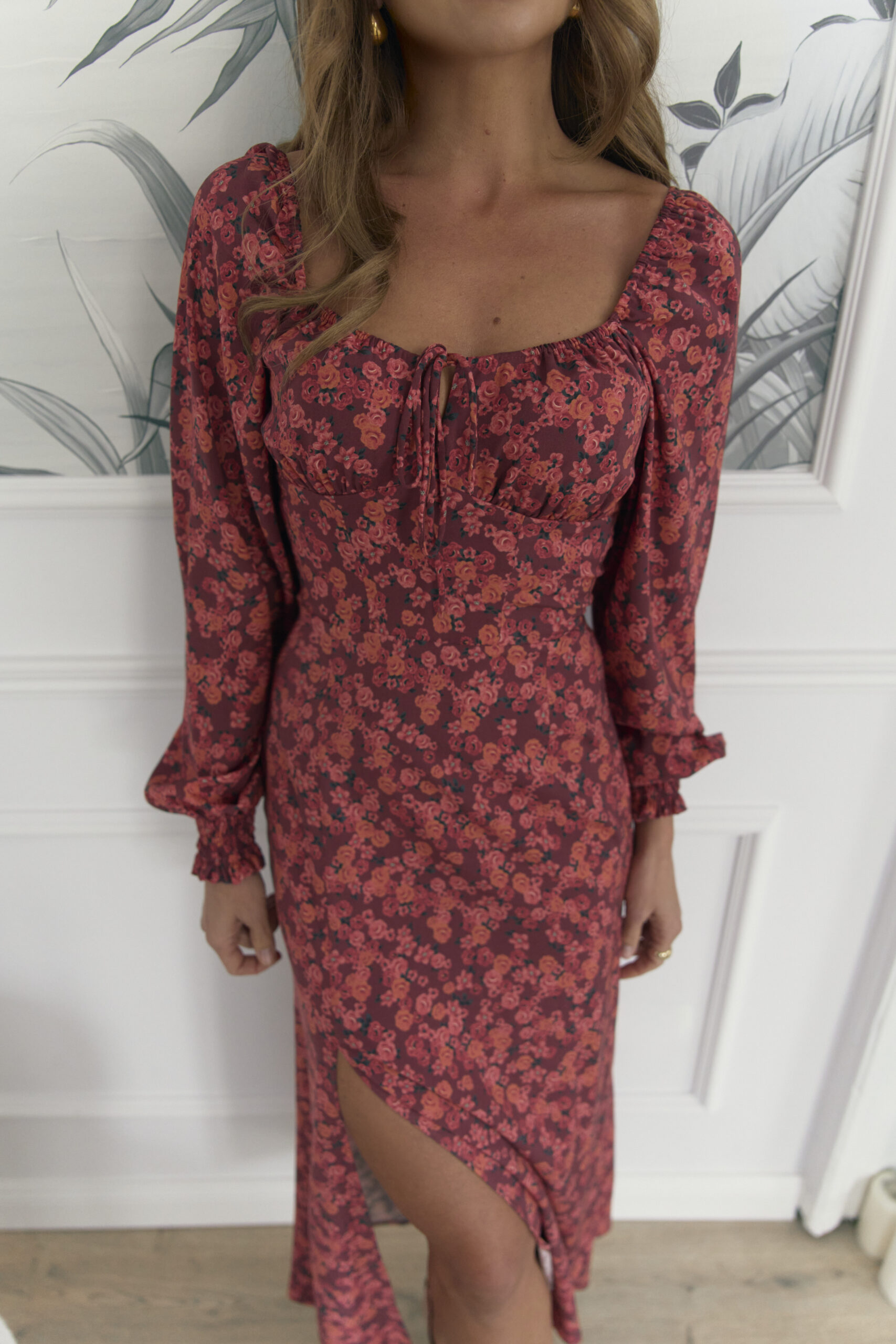 Bordowa sukienka midi Naomi Rose