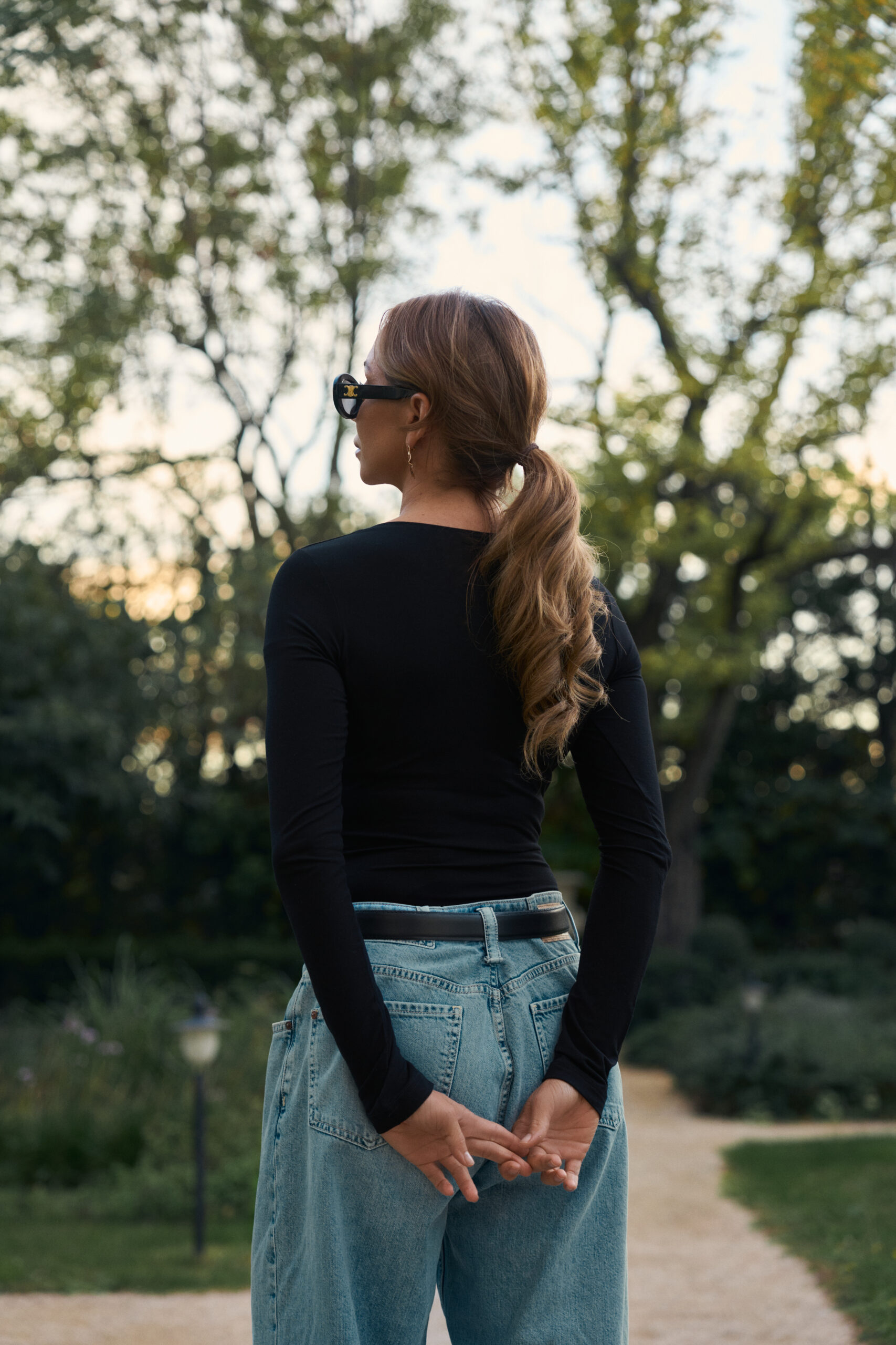 Czarne body damskie z wiązanym dekoltem Chloe Black